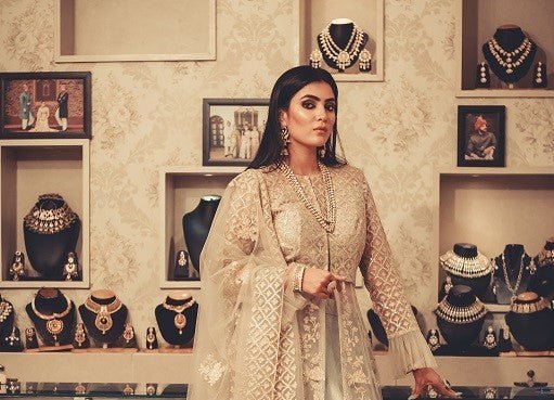 Sustainable Ethnic Wear: Traditional Fabrics And Eco-friendly Fashion In India - Dwij